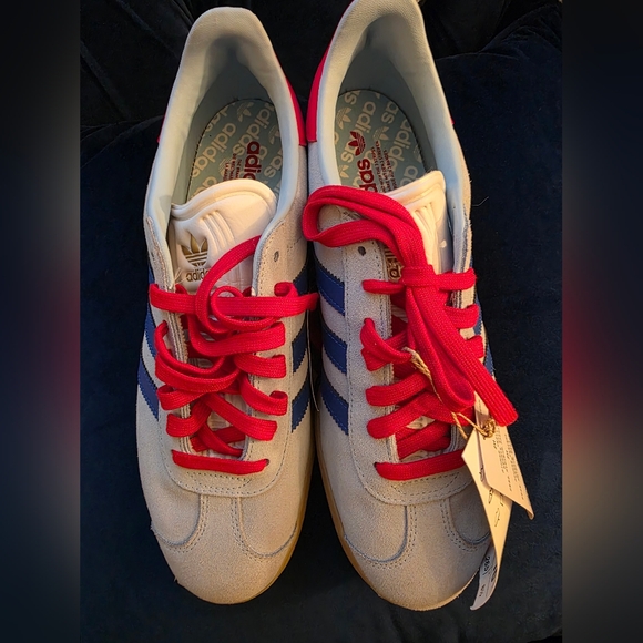 NWT Adidas Gazelle Spikeless Golf in Clear Sky/Royal Blue/Scarlet W10 M9 - Picture 9 of 12